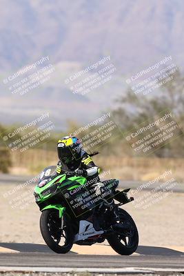 media/Dec-01-2025-Moto Forza (Mon) [[2daa91e15f]]/3-Beginner Group/Session 3 (Turn 3)/